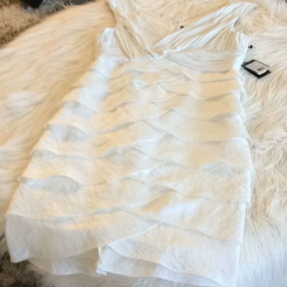 Gorgeous 💞ADRIANNA PAPELL💞 dress - Picture 2 of 8